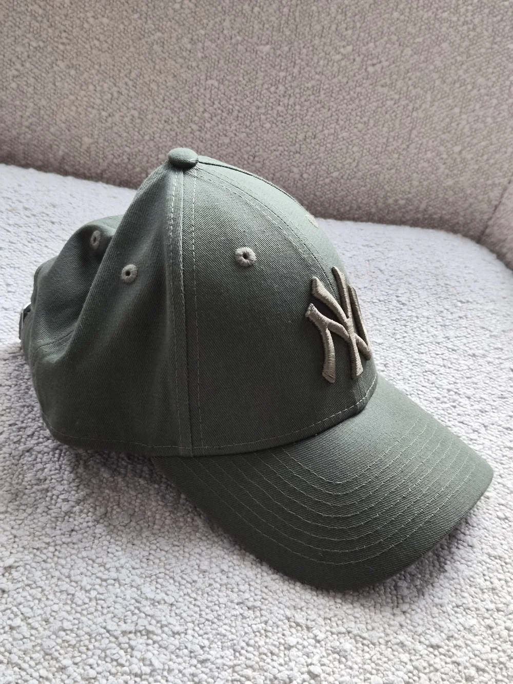 New Era women new